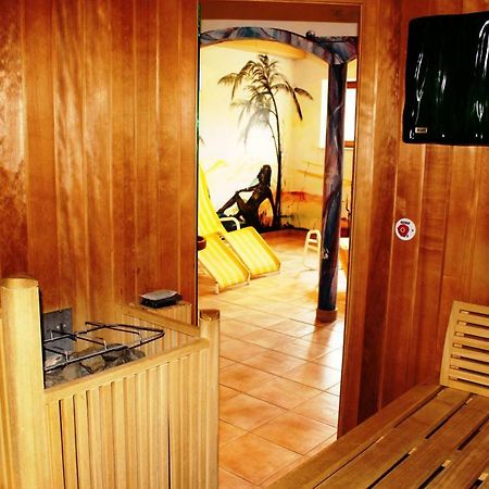 Gasthof-Hotel Winkler Muhldorf  Bagian luar foto
